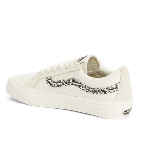 Vans | Snake Print Low Top Sneaker - Picture 2 of 9
